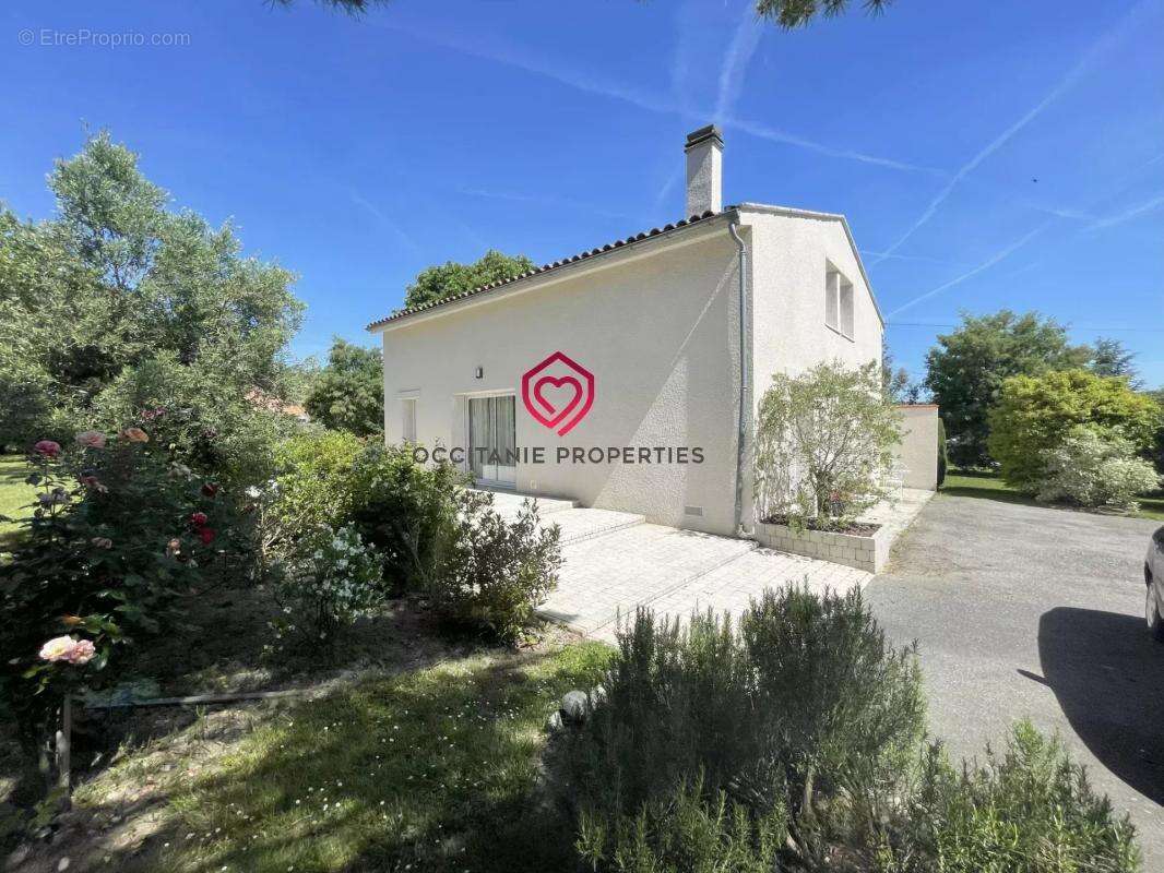 Maison à LEZAT-SUR-LEZE