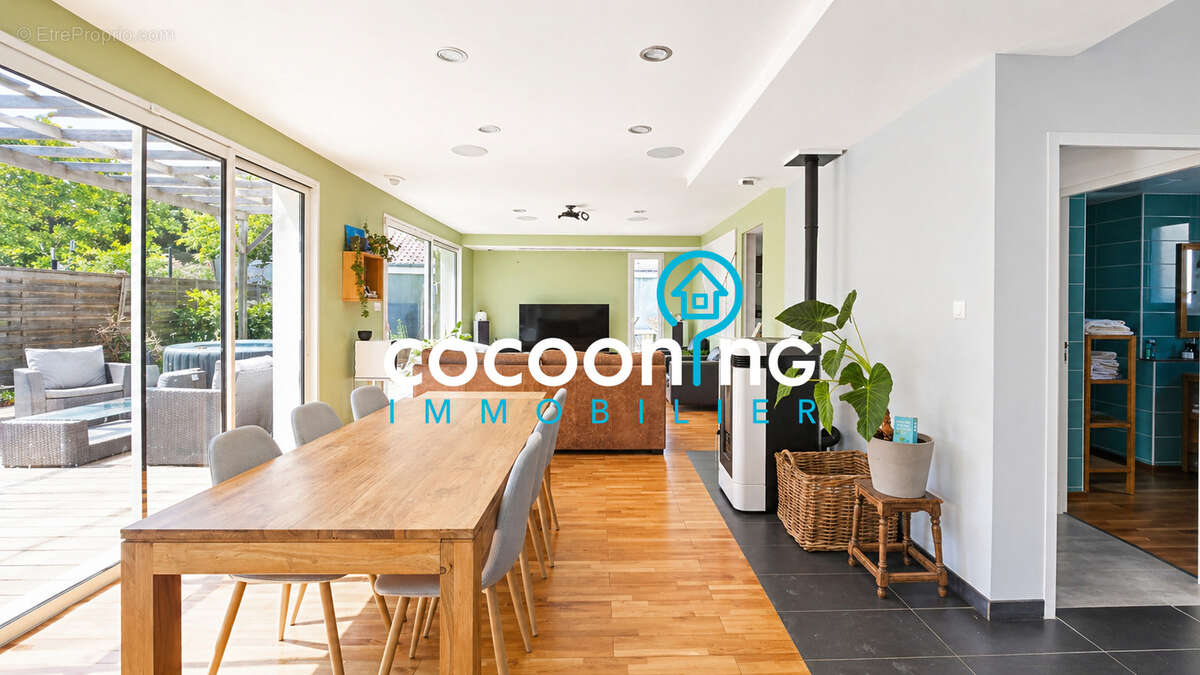 Maison à OUDON