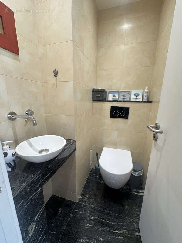 Appartement à VAUX-LE-PENIL