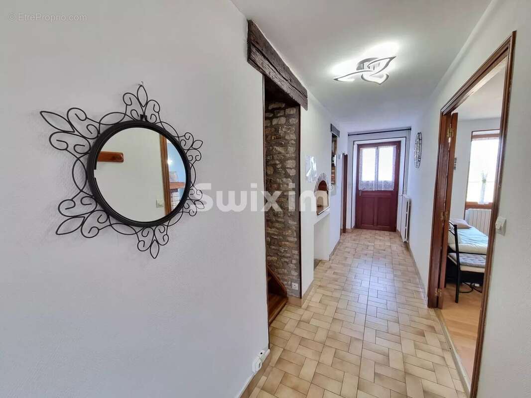 Maison à POUSSEAUX