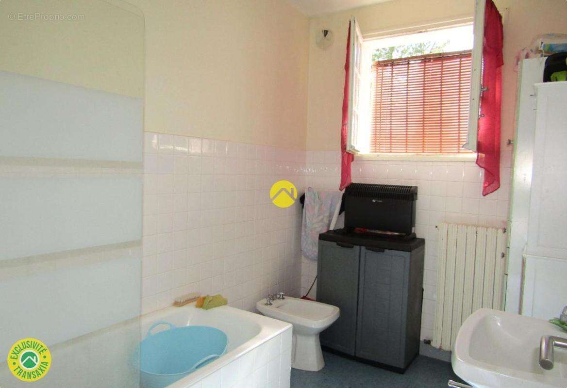 Maison à MONTRICHARD