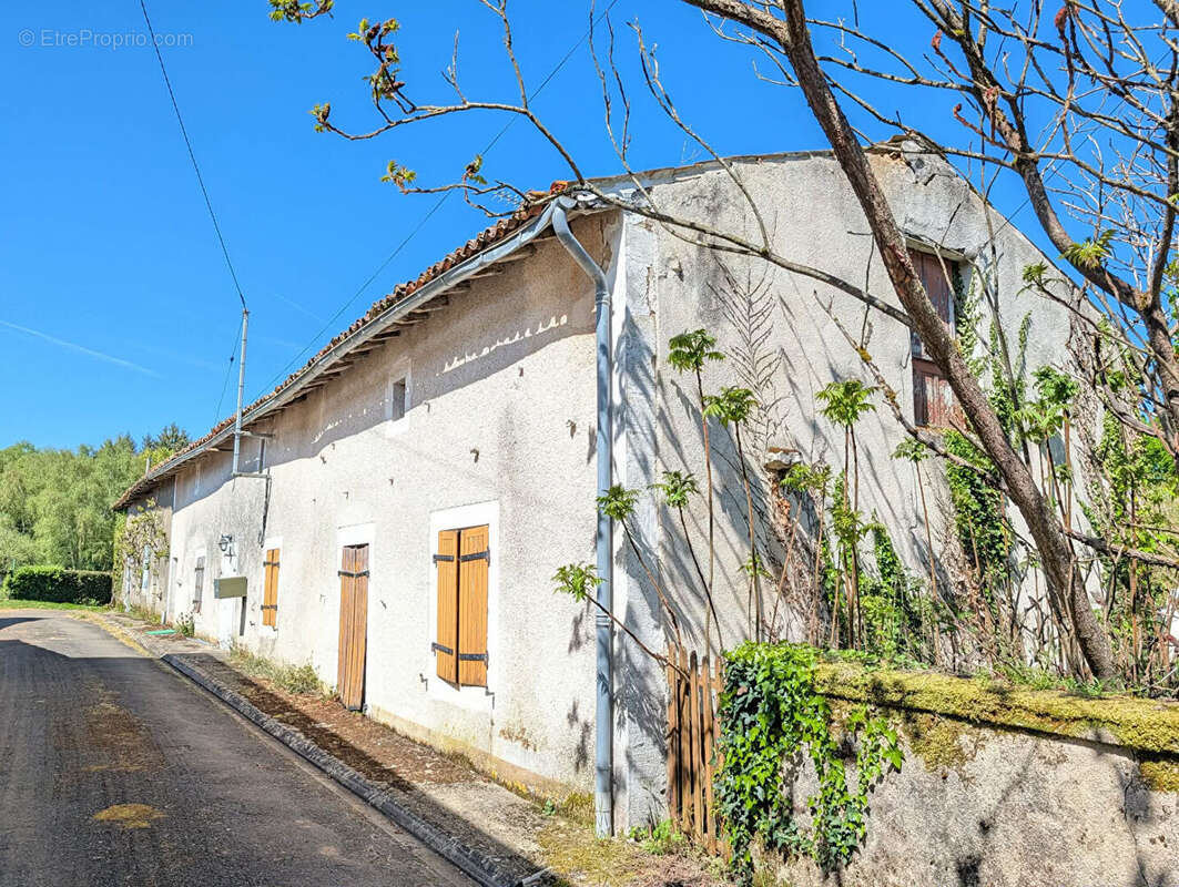 Maison à ROUILLE