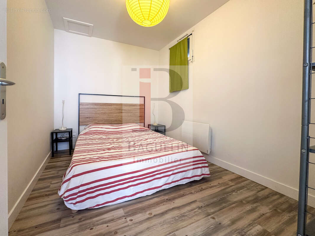 Appartement à FOURAS