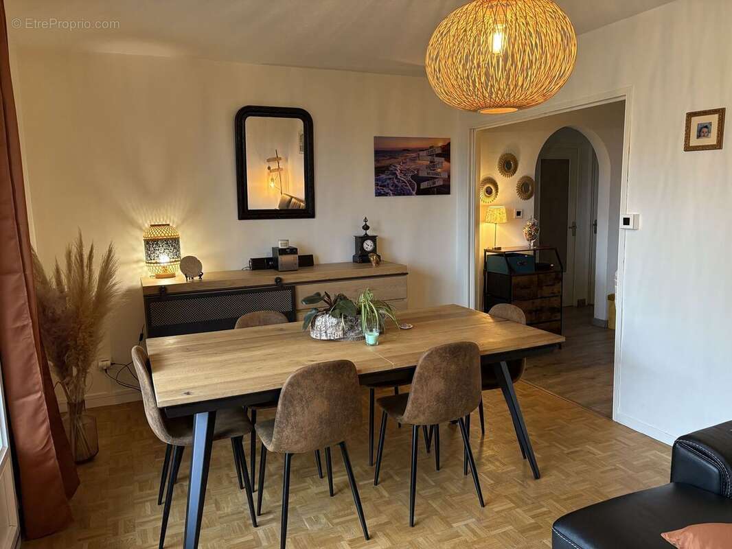 Appartement à LA VERPILLIERE