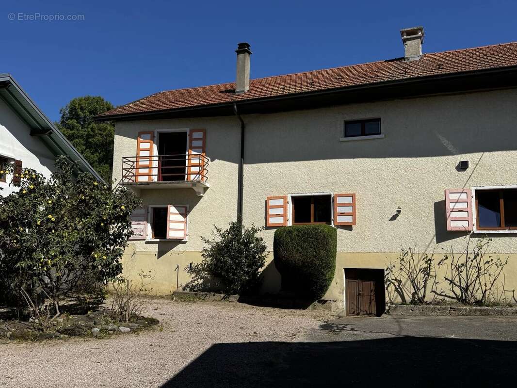 Maison à SAINT-PAUL-EN-CHABLAIS