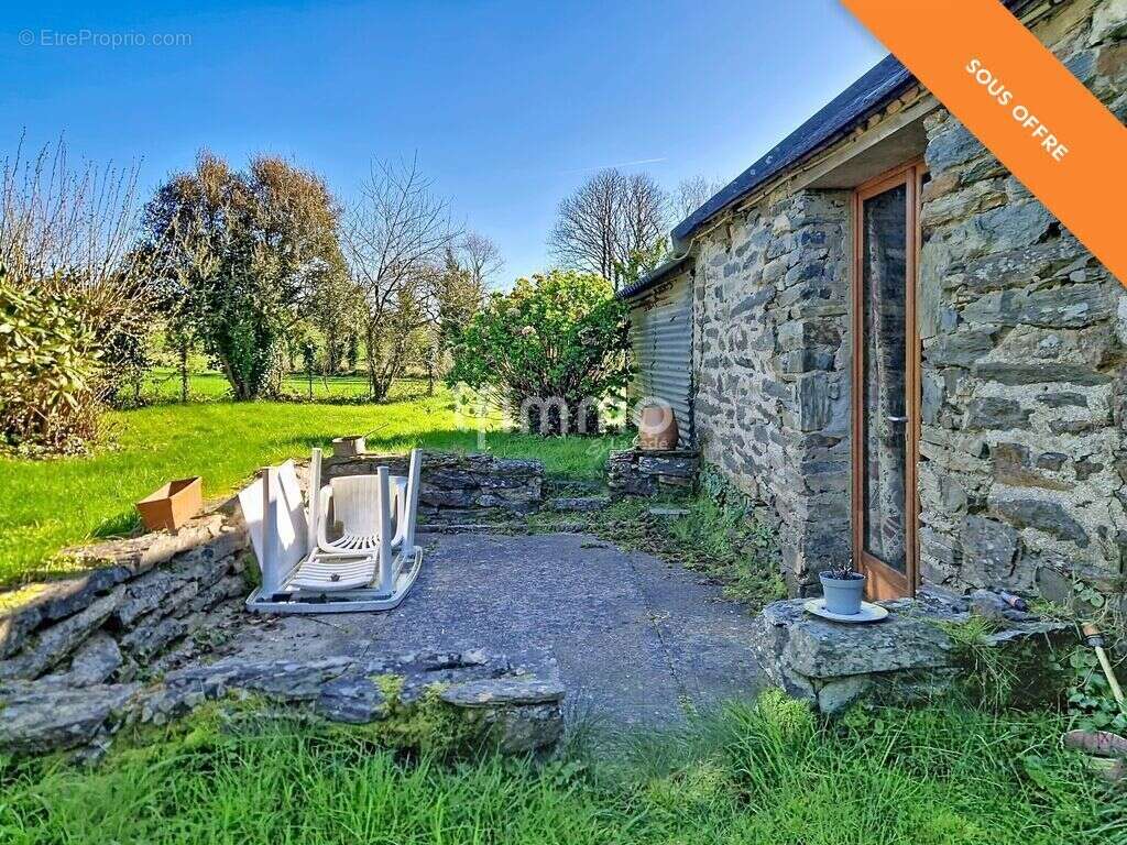 Longère en pierre, 3 pièces de 60 m² à Cast 29150 - photo 18