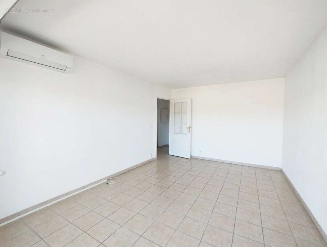Appartement à SAINT-RAPHAEL