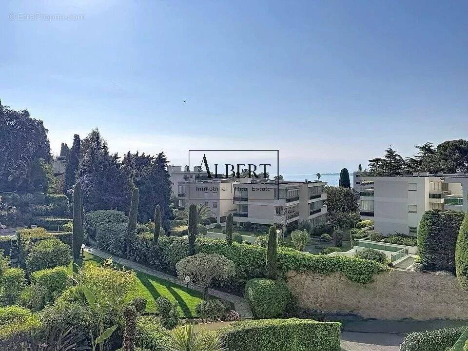 Appartement à CANNES