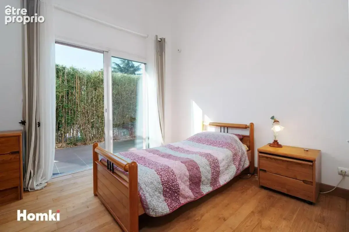 Maison/Villa T8 de 227 m² à Gigean 34770 - photo 13