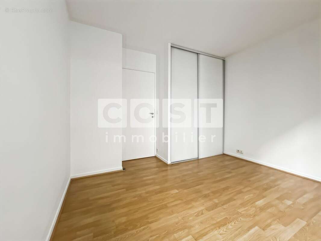 Appartement à BOIS-COLOMBES