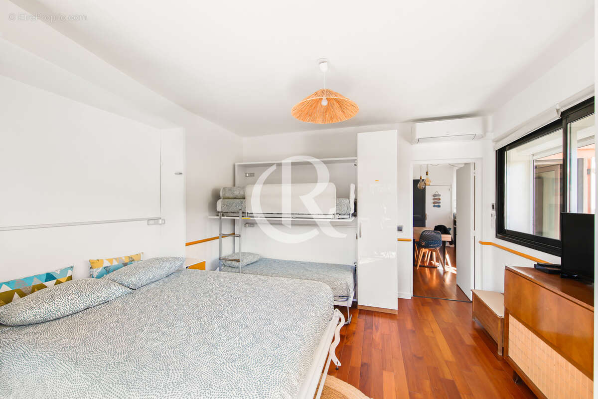 Appartement à HYERES