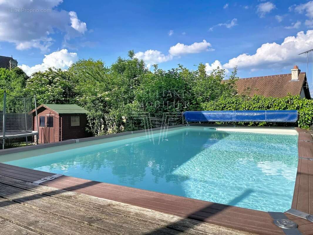 Charmante maison 5 chambres jardin piscine - photo 2