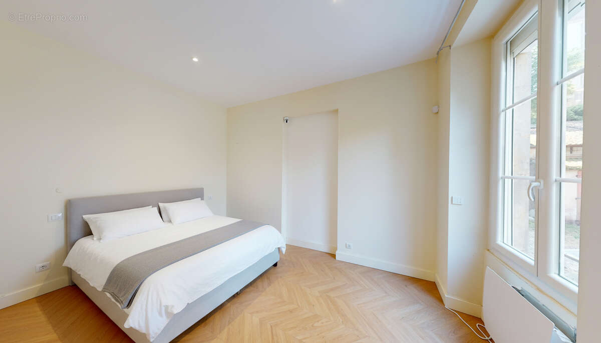 Appartement 110m2 haussmannien d'exception - grenoble hyper centre - photo 10