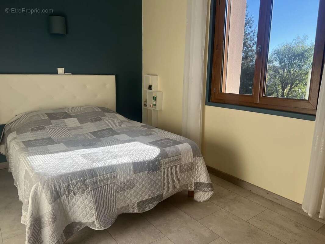 Maison à SAINT-VERAND