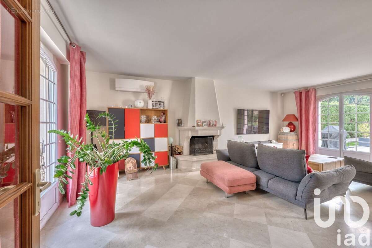 Photo 3 - Maison à LE PLESSIS-TREVISE