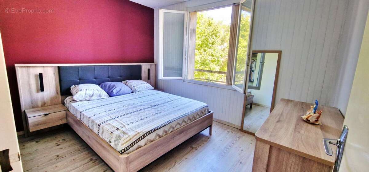 AVIGNON - Quartier Pont des Deux Eaux - Appartement 4p -  3Ch - 87m² - photo 10