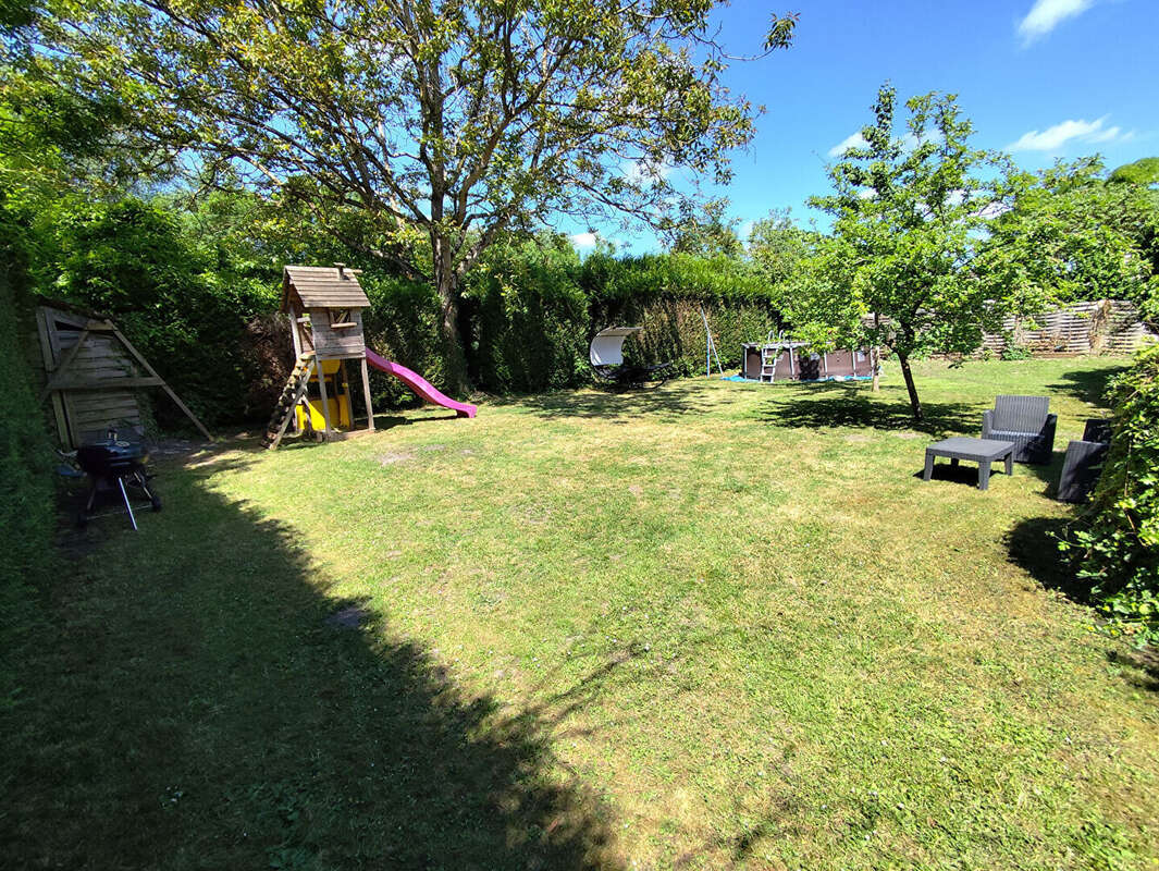 Maison à CUISE-LA-MOTTE