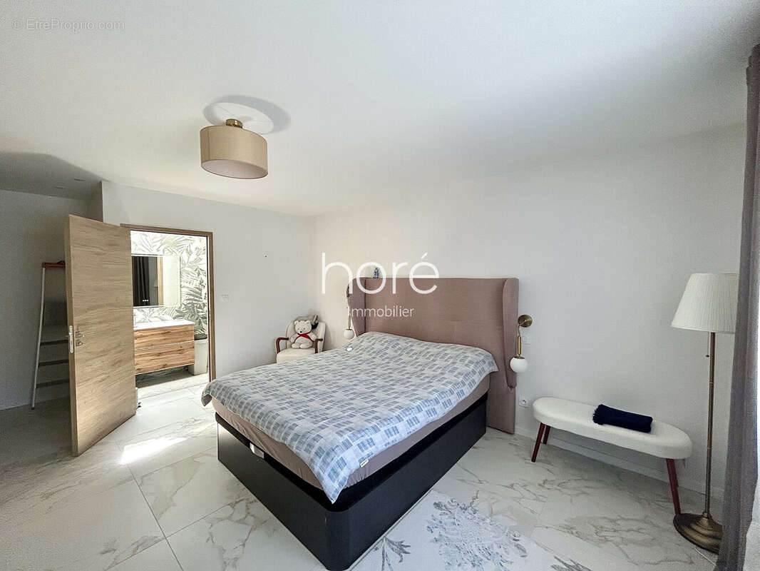 Maison 213 m² à May-Sur-Orne  - photo 8