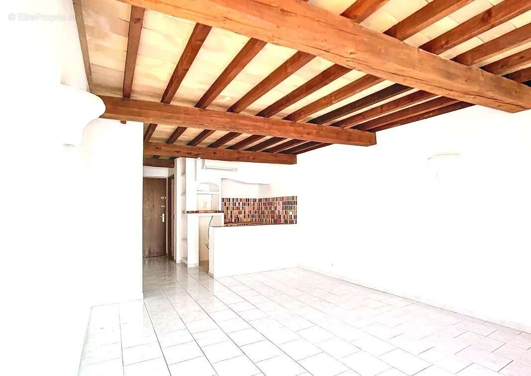 Appartement à LE CANNET