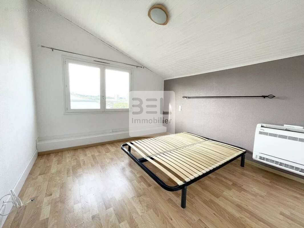 Maison à BAGNOLS-SUR-CEZE