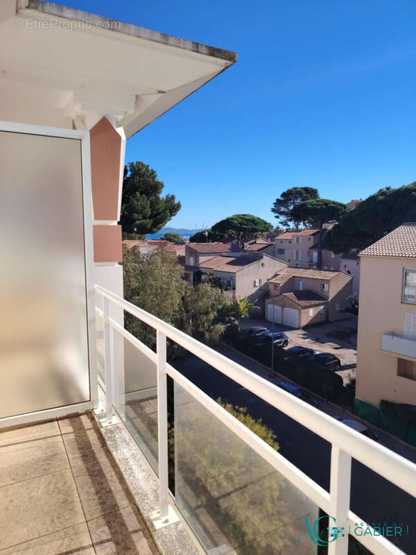 Appartement à HYERES