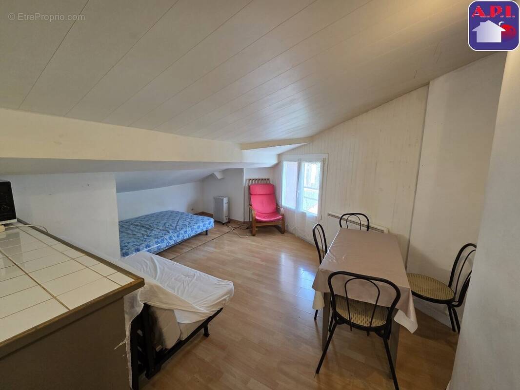 Appartement à AX-LES-THERMES