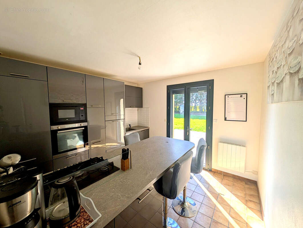 Maison à SAULGE-L'HOPITAL