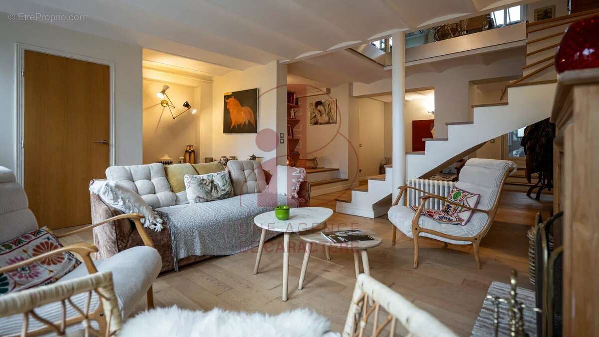 Maison à FONTAINEBLEAU