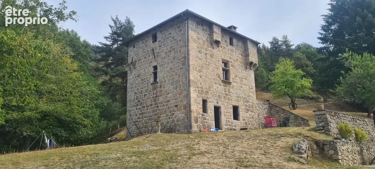 Propriété d’exception   51,74 ha   maison forte du xvie siècle - photo 3