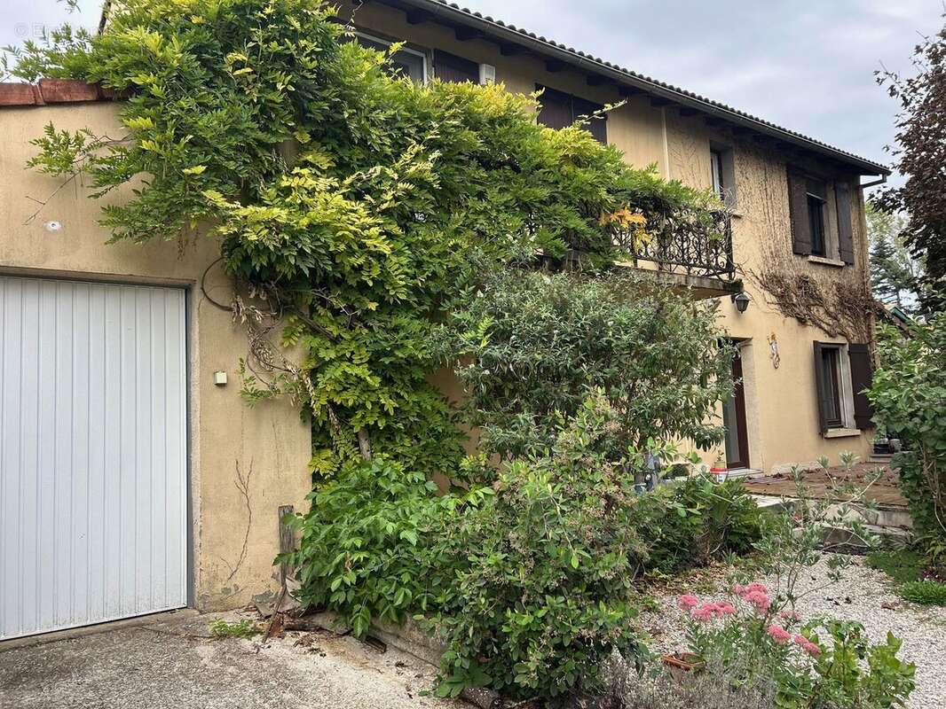 Maison à MOURS-SAINT-EUSEBE