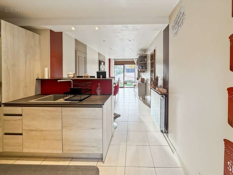 Maison à COURBEVOIE