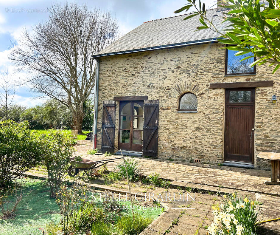 Maison à LA CHAPELLE-SUR-ERDRE