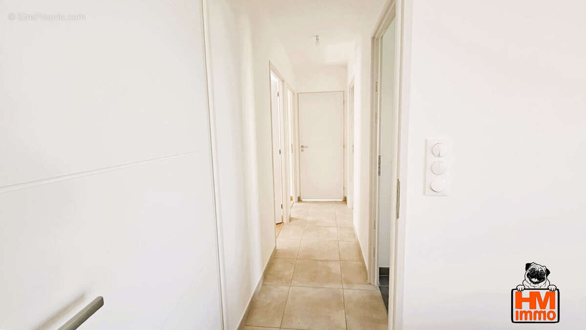 Maison à SAINT-YRIEIX-LA-PERCHE