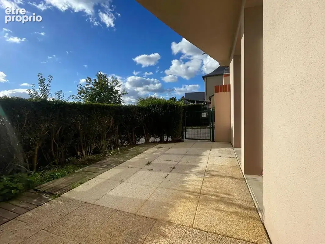 À montfort-sur-meu, un appartement qui a tout d'une petite maison ! - photo 12