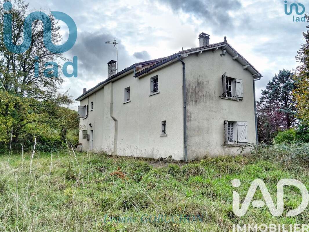 Photo 2 - Maison à LA CHAPELLE-GRESIGNAC