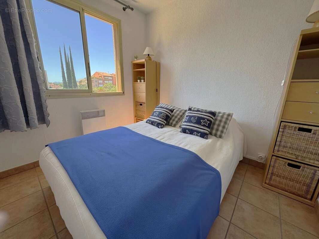 Appartement à LA LONDE-LES-MAURES