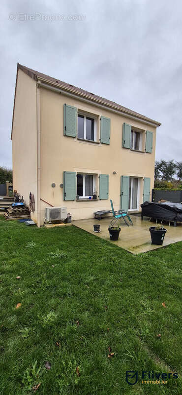 Maison à CHAMPCUEIL