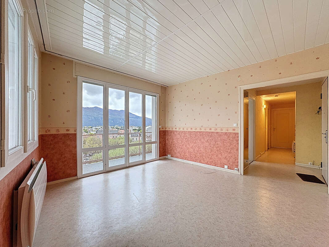 Appartement à AIX-LES-BAINS