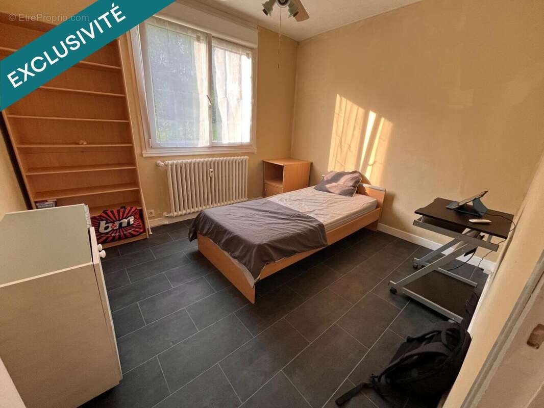 Photo 3 - Appartement à PIERRE-BENITE
