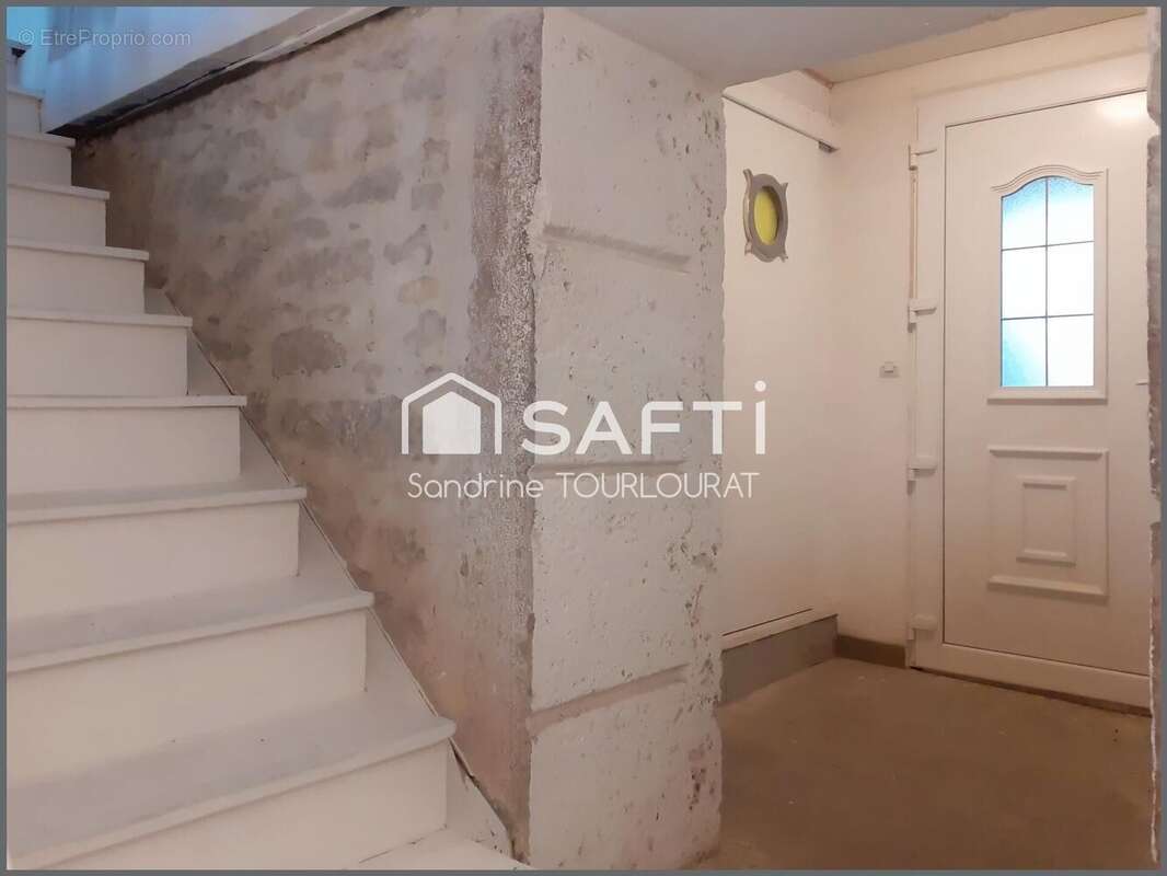 Photo 5 - Maison à PORCIEU-AMBLAGNIEU