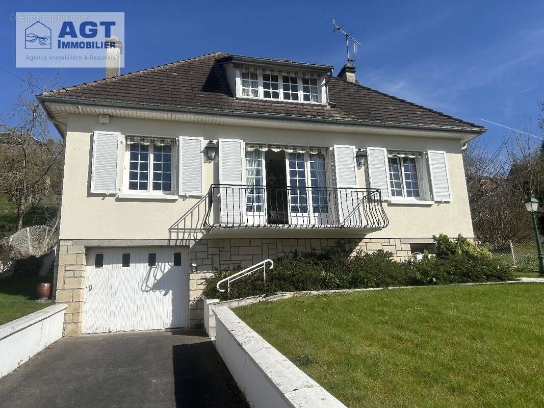 Maison à BEAUVAIS