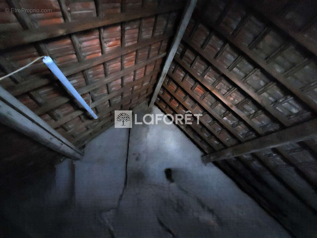 Maison à AUDUN-LE-TICHE