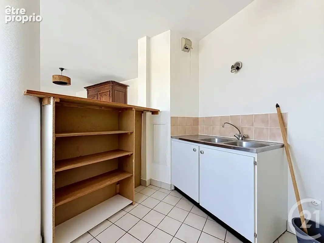 Appartement 1 pièce 36 m² à vendre à Chartres (28000) - photo 3