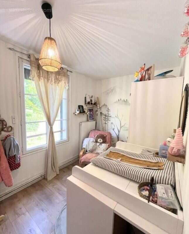 Maison à ECRAINVILLE