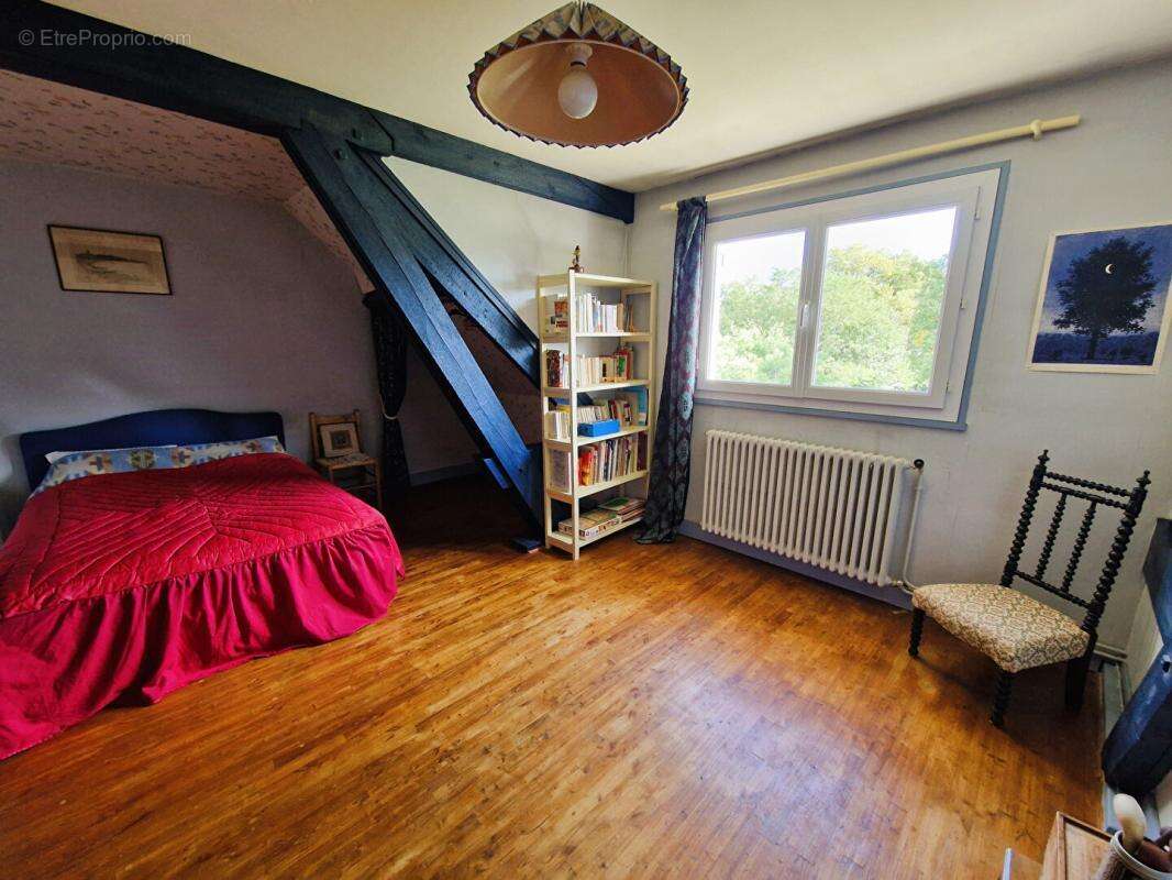 Maison à VOUNEUIL-SOUS-BIARD