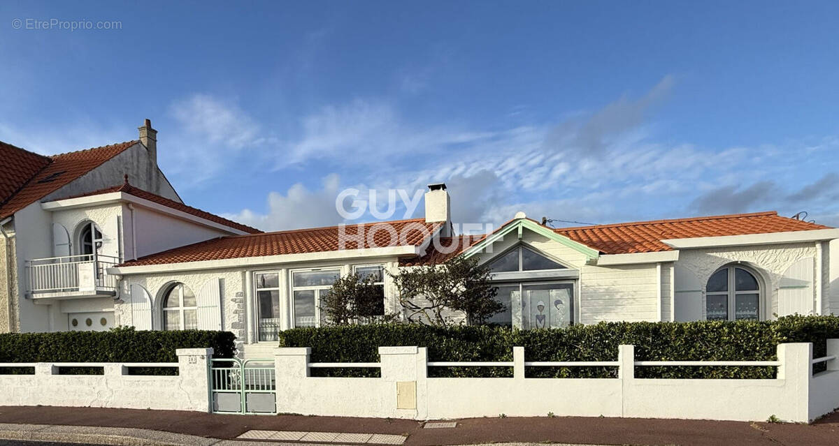 Maison à NOTRE-DAME-DE-RIEZ