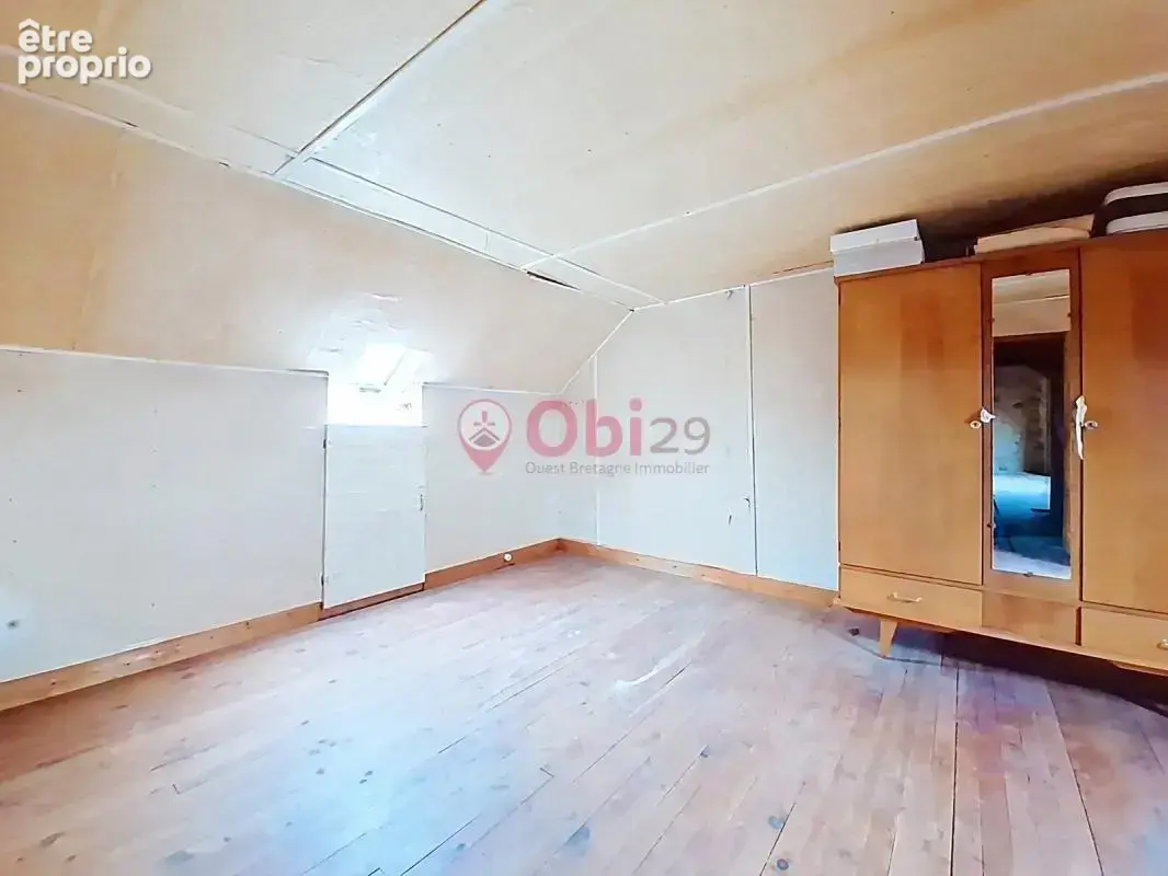 Une maison à rénover, un beau terrain et du potentiel! - photo 17