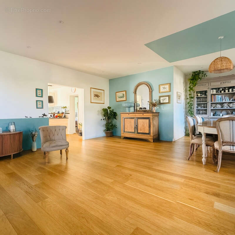 Maison à LA ROCHELLE