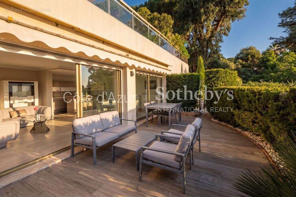 Appartement à CANNES
