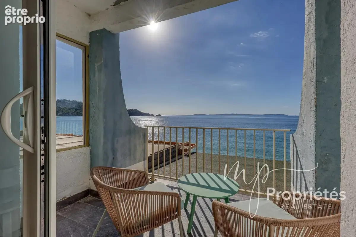 Exclusivite - à vendre le lavandou  – appartement 3 pièces – vue mer panoramique – accès direct à la plage - photo 6